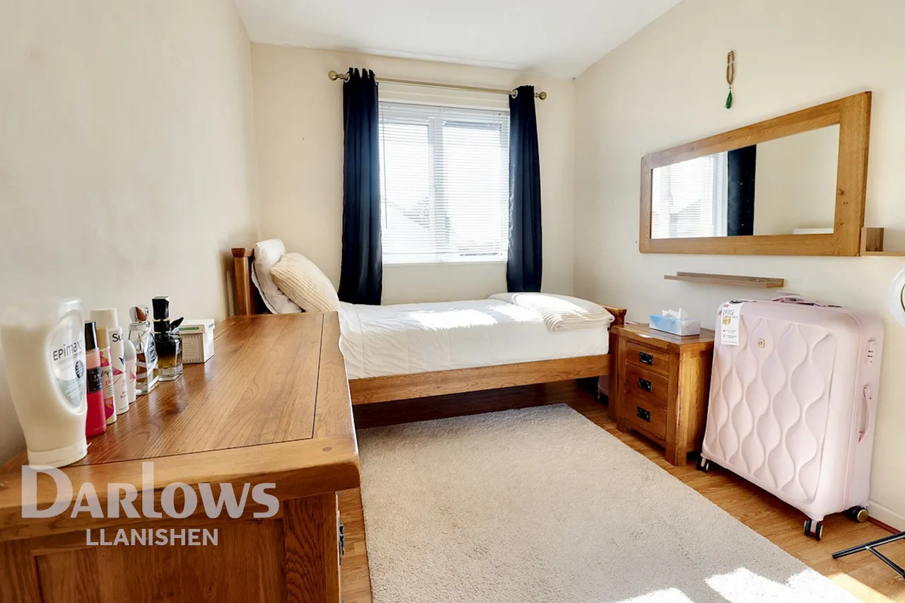 Astoria Close, Cardiff, photo 21