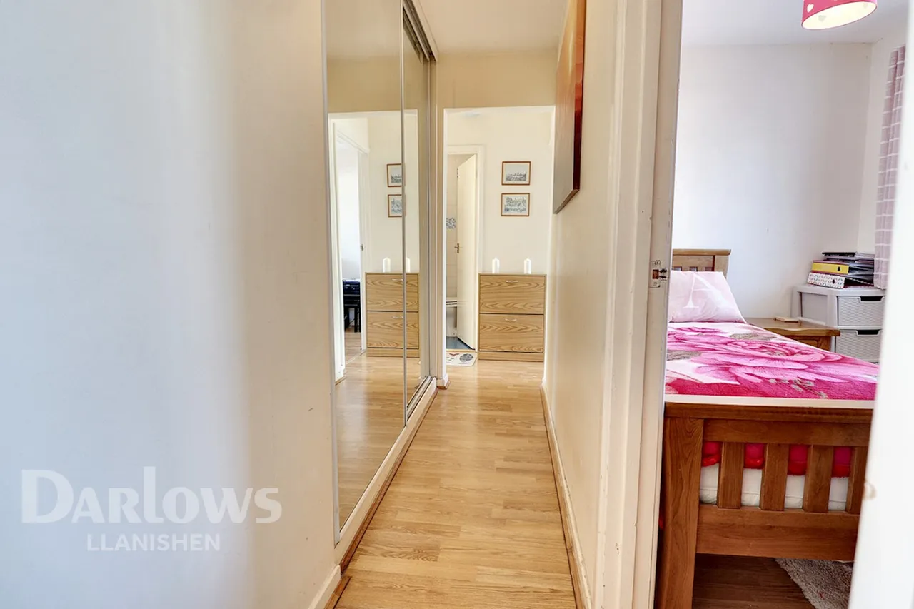 Astoria Close, Cardiff, photo 18
