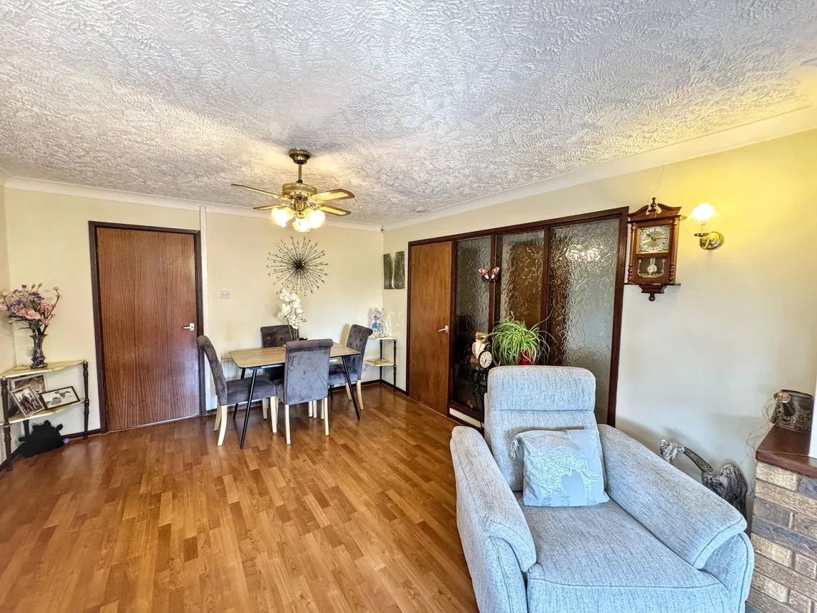 Denbigh Circle, Kinmel Bay, Conwy, LL18 5HW, photo 8