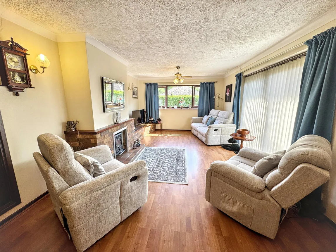 Denbigh Circle, Kinmel Bay, Conwy, LL18 5HW, photo 7