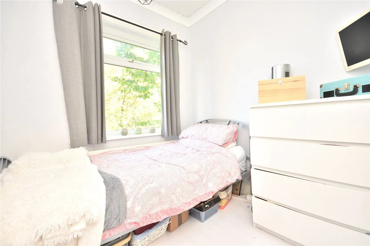 Templenewsam Road, Leeds, LS15, photo 4