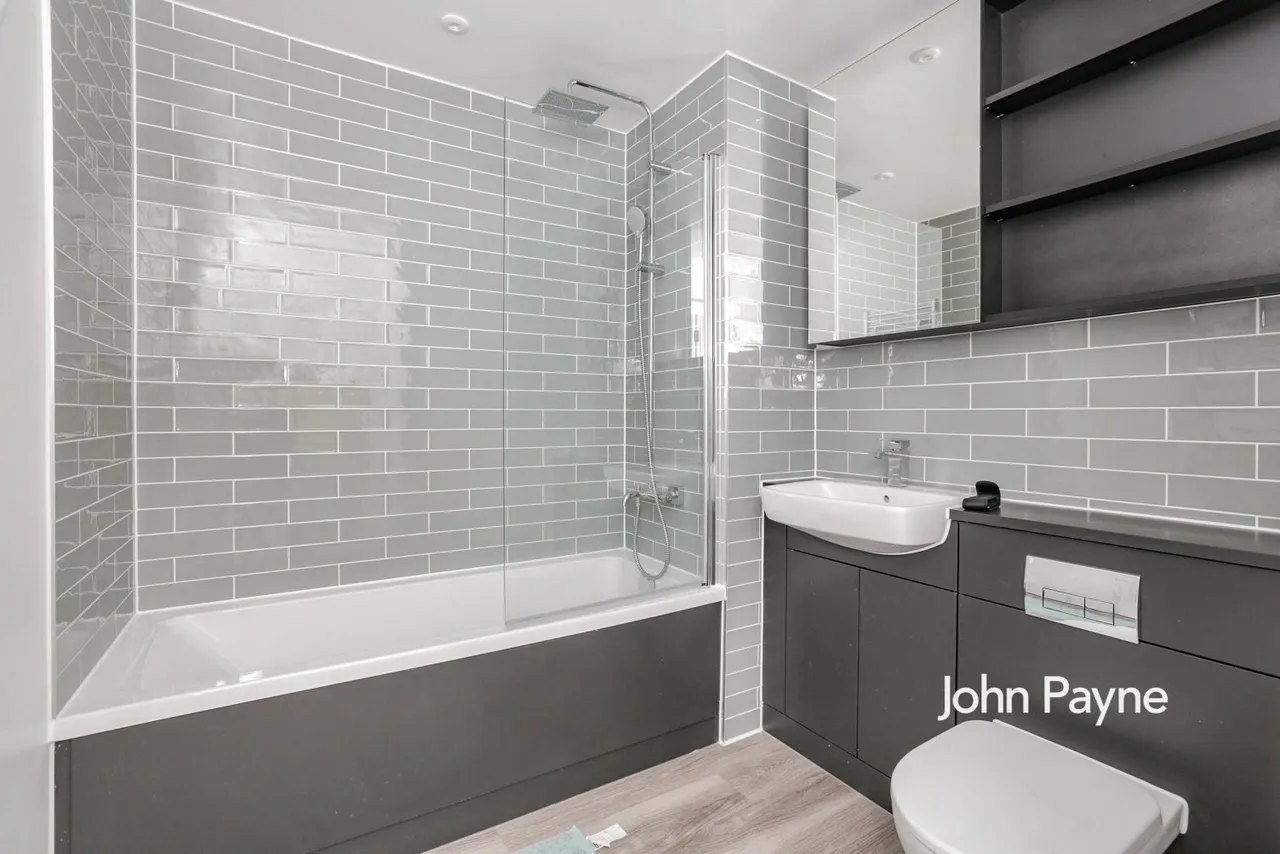 Juniper Crescent, London, SE10, photo 7