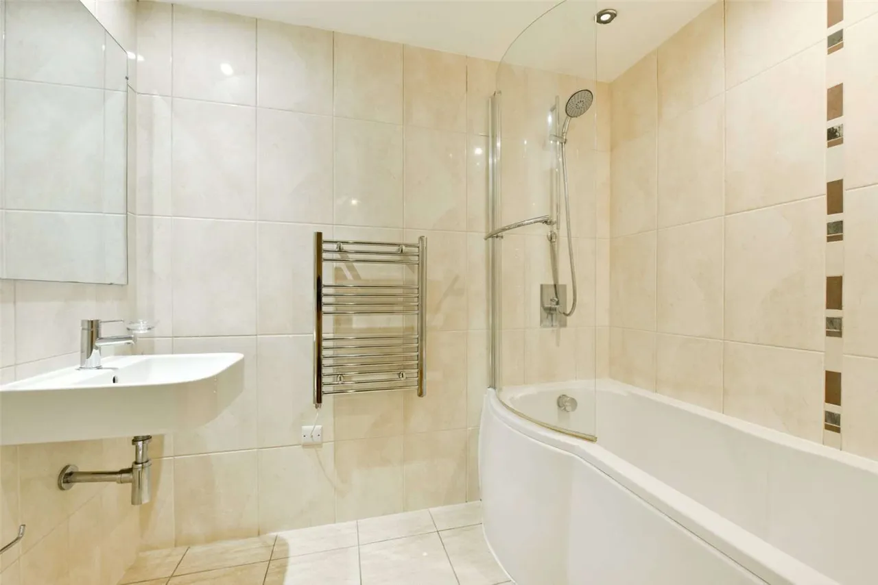 Railway Terrace, Slough, SL2, photo 6
