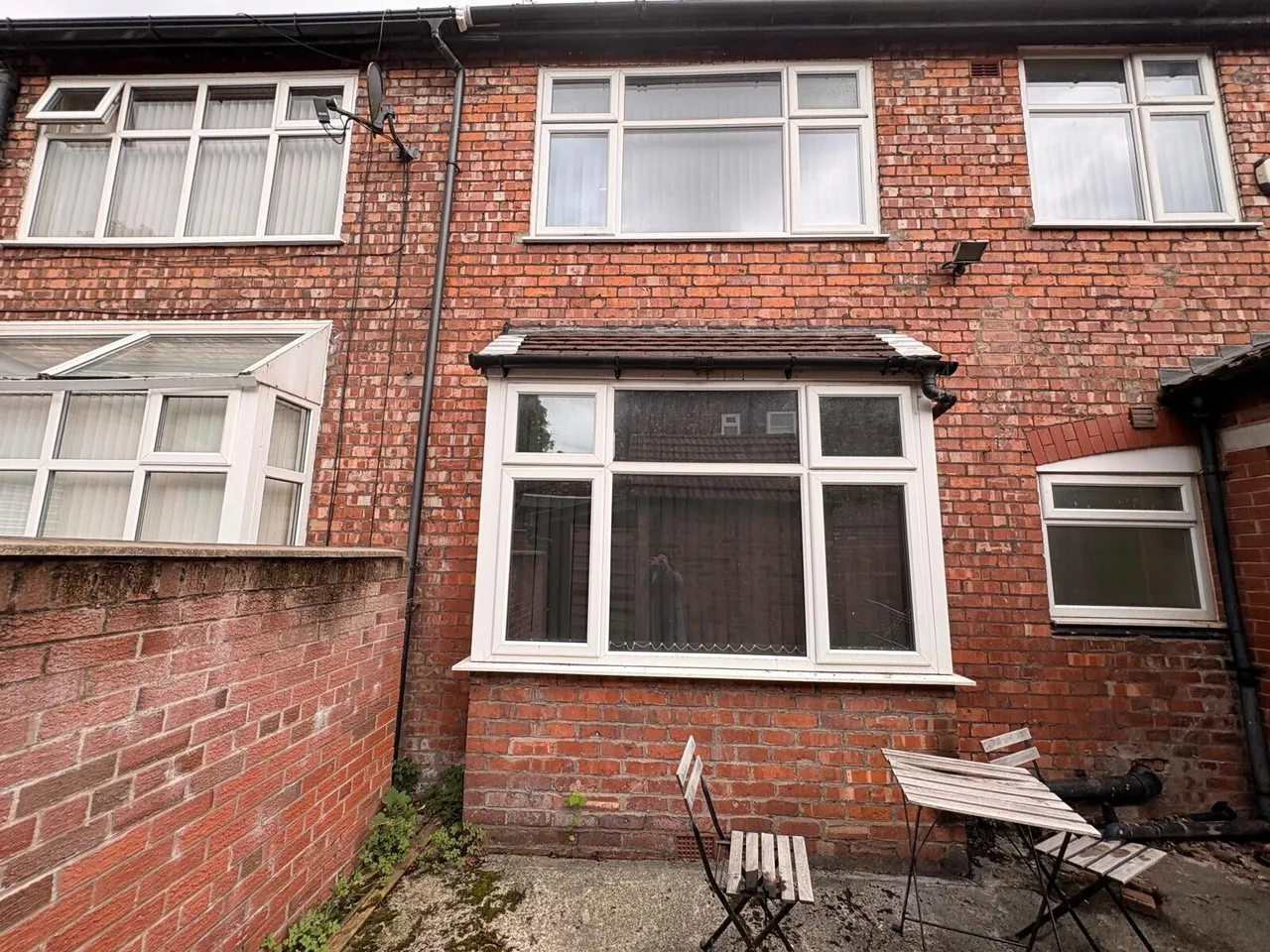 Room 5 Lower Park Road M14 5RQ, photo 6