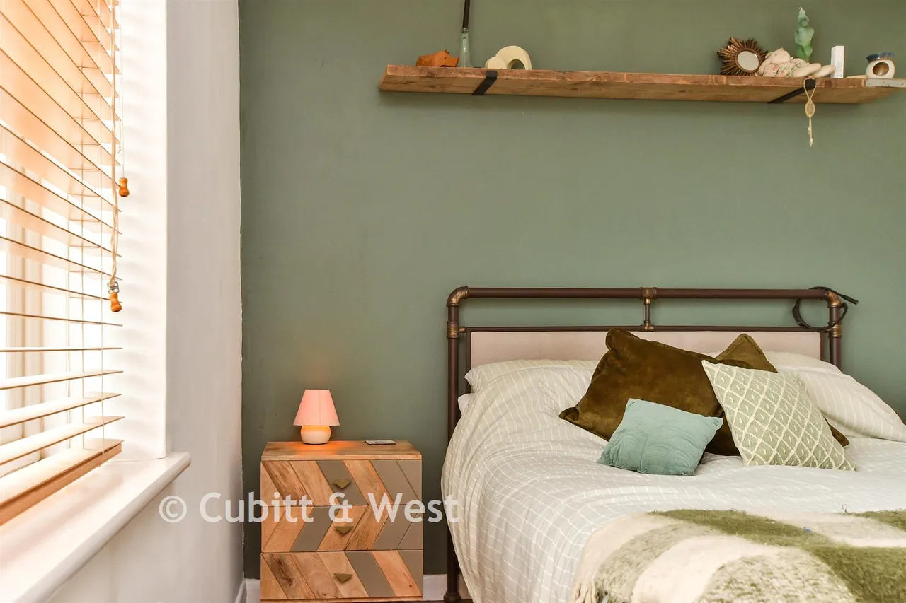 Ladysmith Road, Brighton, BN2, photo 13