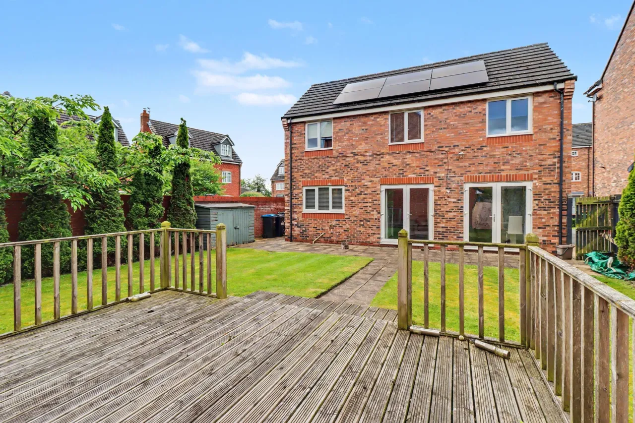 Radcliffe Road, Winsford, photo 2
