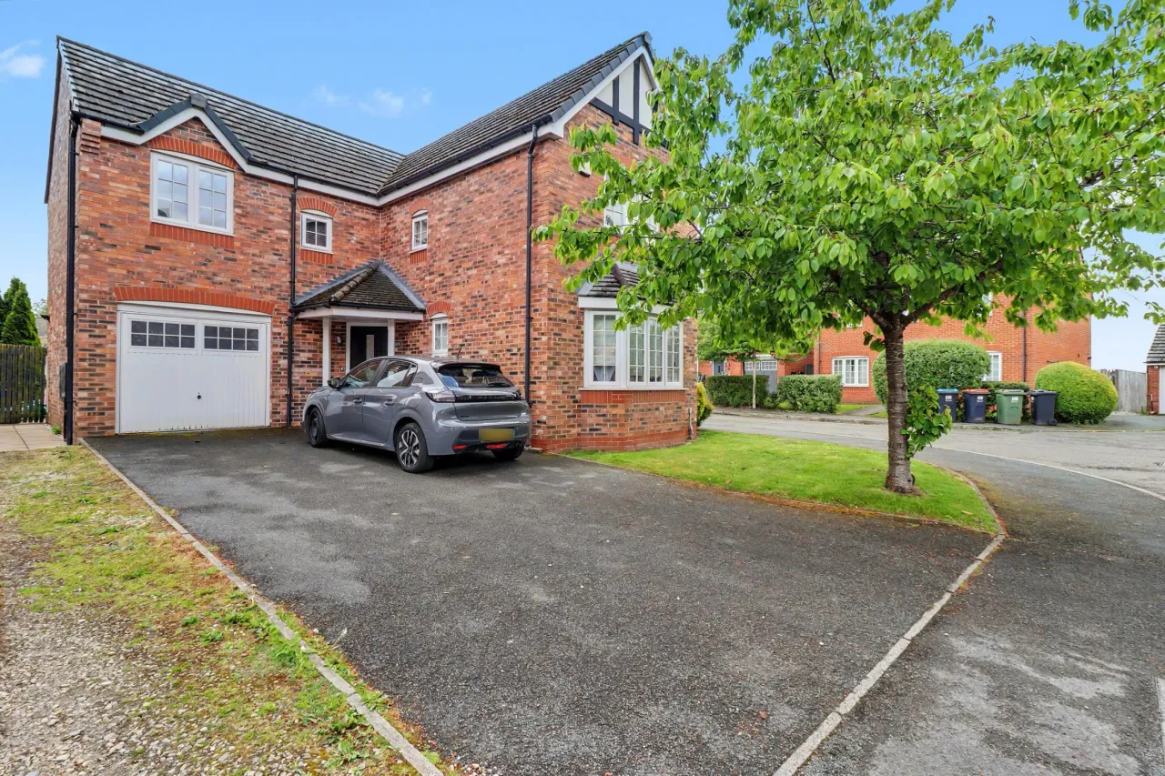Radcliffe Road, Winsford, photo 29