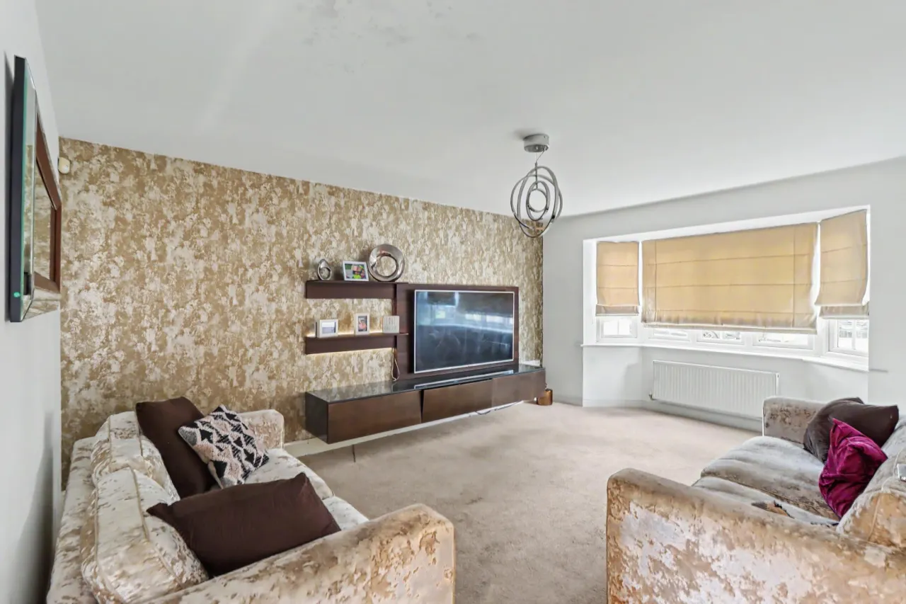 Radcliffe Road, Winsford, photo 9