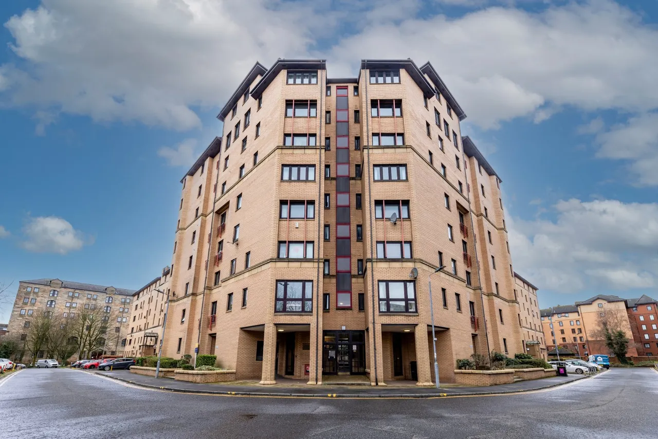 1 bed flat for sale, Parsonage Square, Glasgow, G4