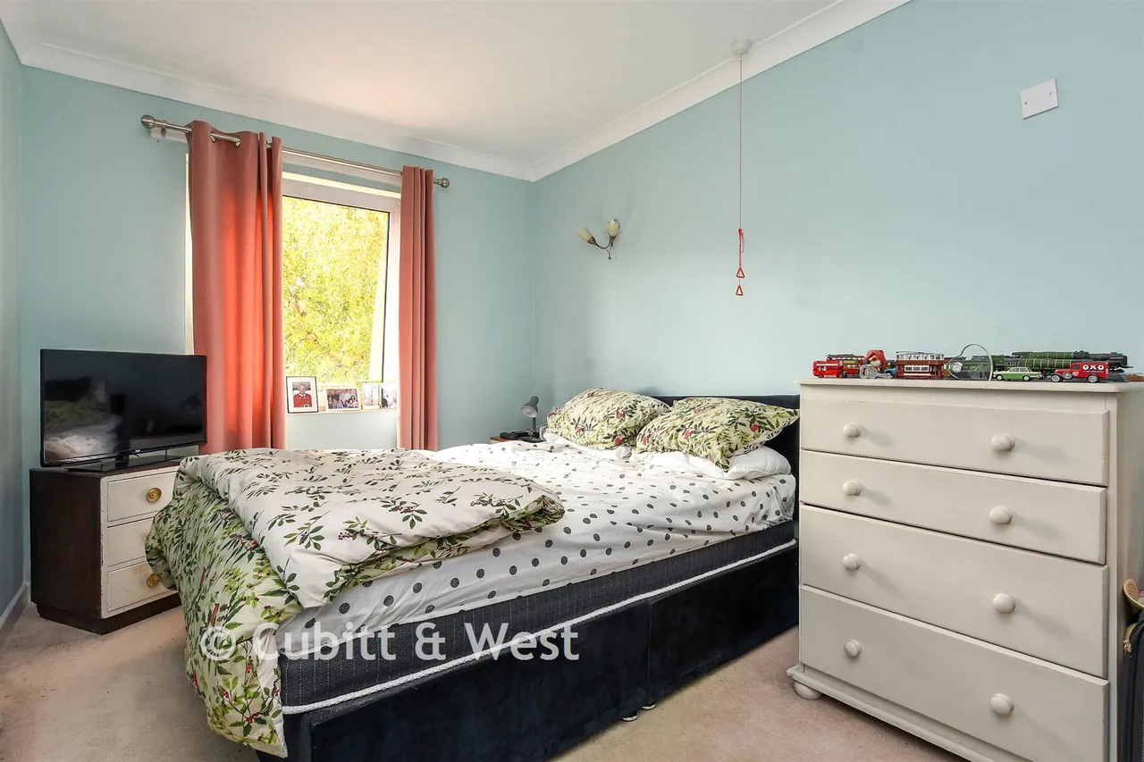 Linkfield Lane, Redhill, RH1, photo 4
