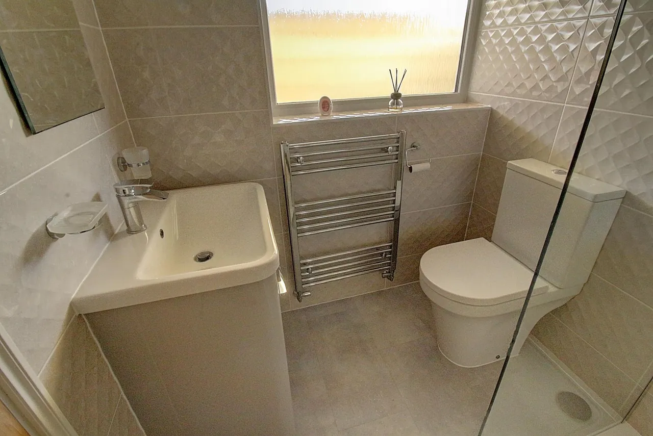 Fair Isle Drive, Nuneaton, CV10, photo 9