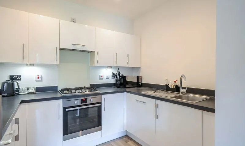 Sherwood Way, Epsom, KT19, photo 12