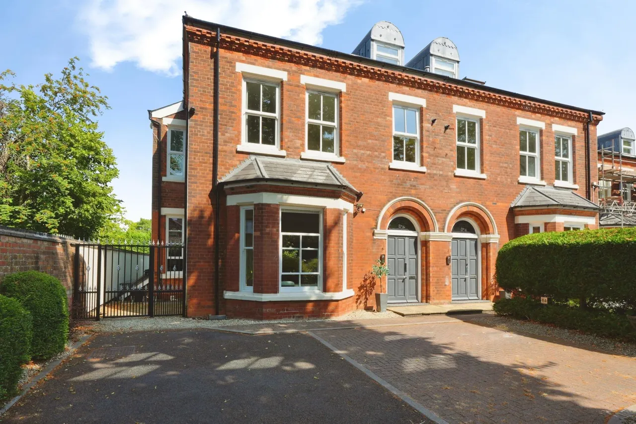 2 bed flat for sale, Rotton Park Road, Birmingham, B16
