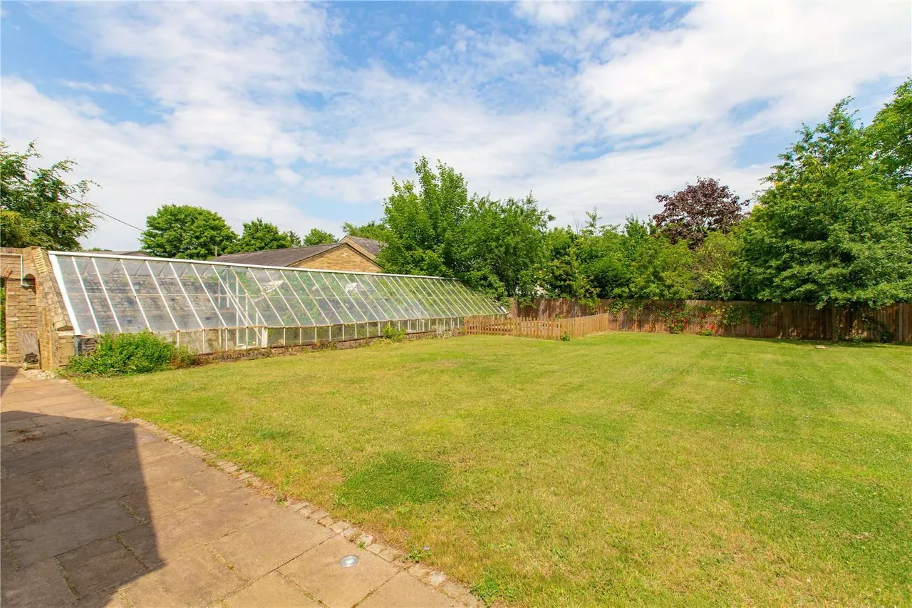 Robins Lane, Lolworth, CB23, photo 15