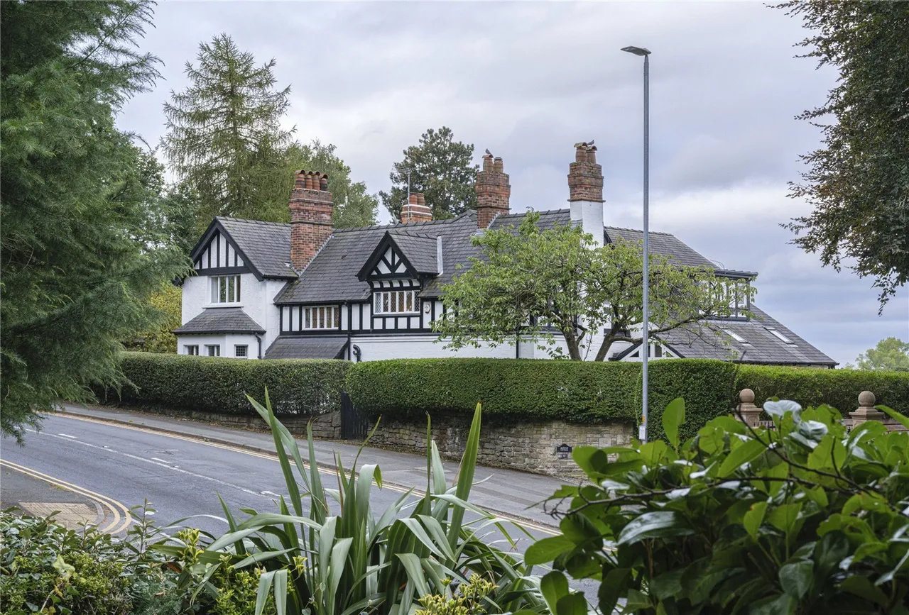 Congleton Road, Alderley Edge, SK9, photo 31
