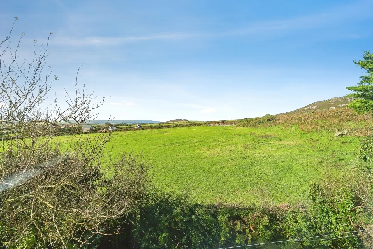 Pencaer, Goodwick, SA64, photo 4