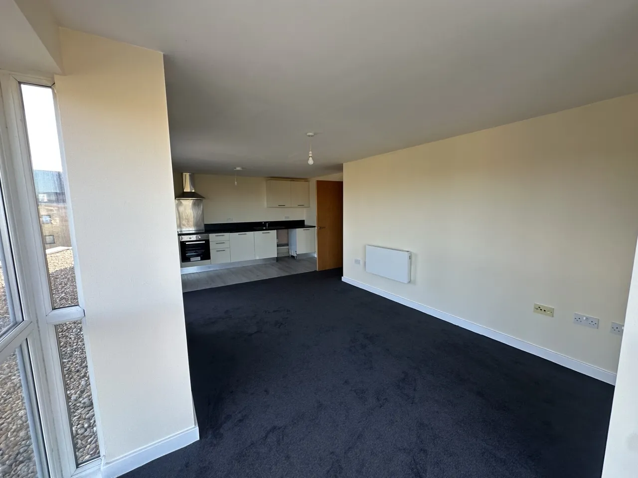 Stewartby Avenue, PE7, photo 2