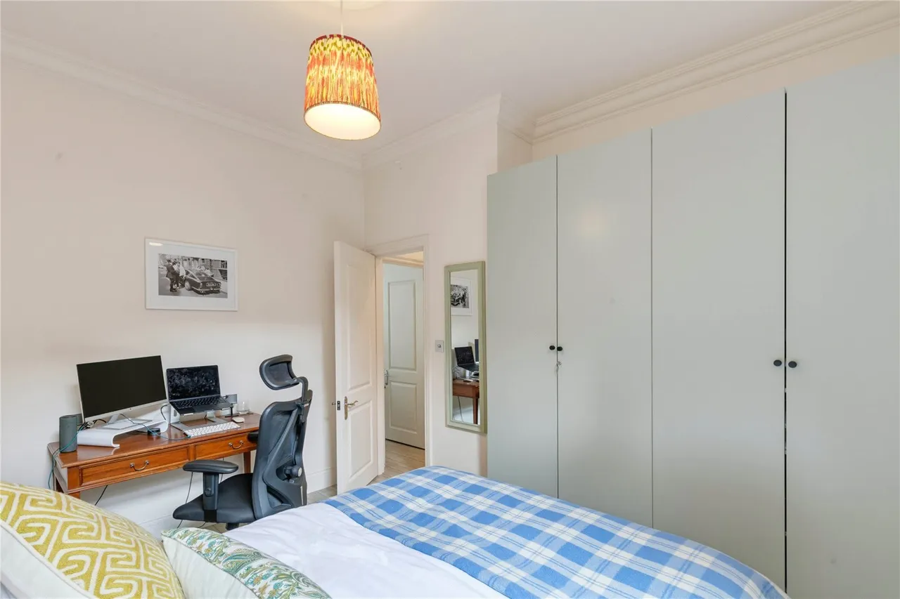 Stormont Road, London, SW11, photo 8