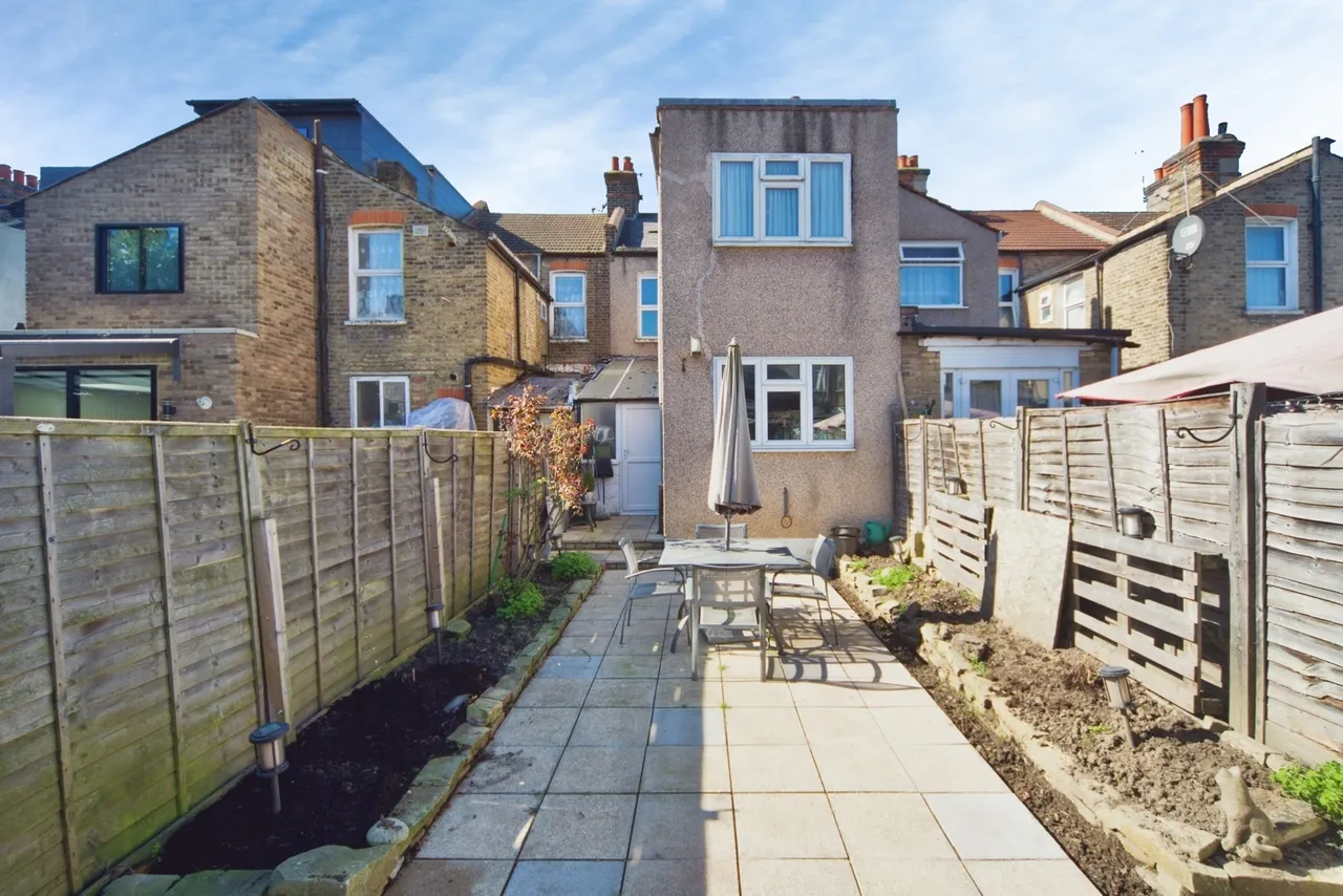 Burford Road, East Ham, London, E6, photo 12