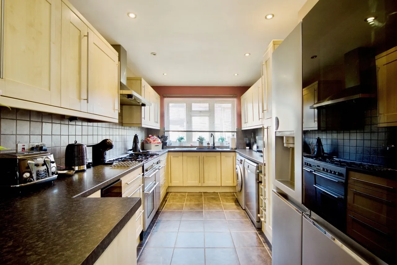 Burford Road, East Ham, London, E6, photo 3