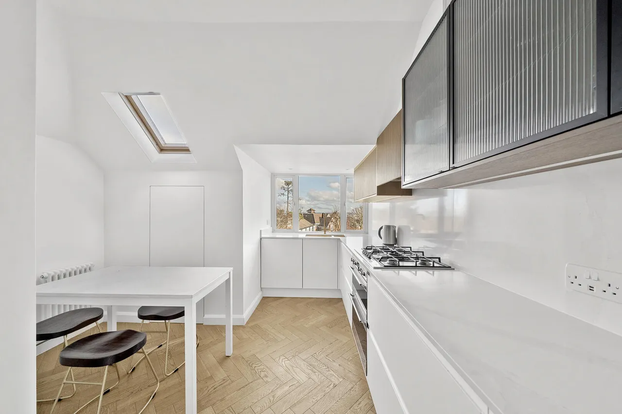 Bycullah Road, Enfield, EN2 8PH, photo 5