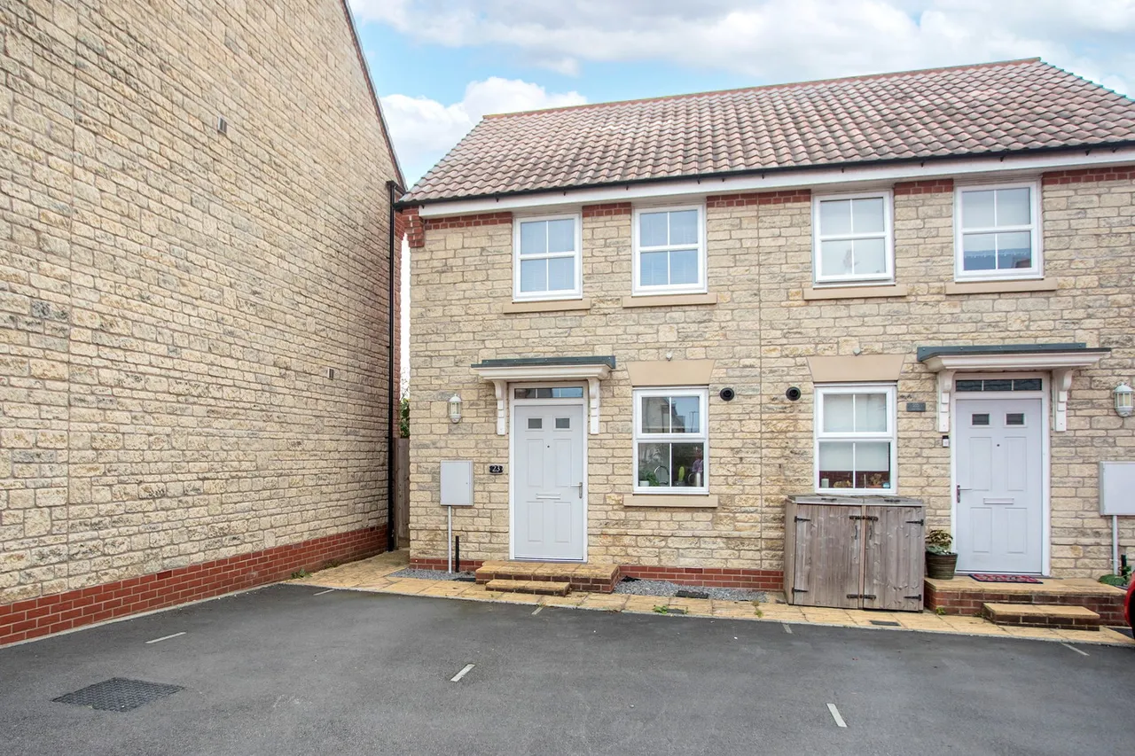Dew Way, Calne, photo 17