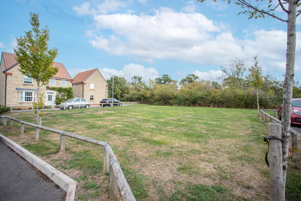 Dew Way, Calne, photo 14