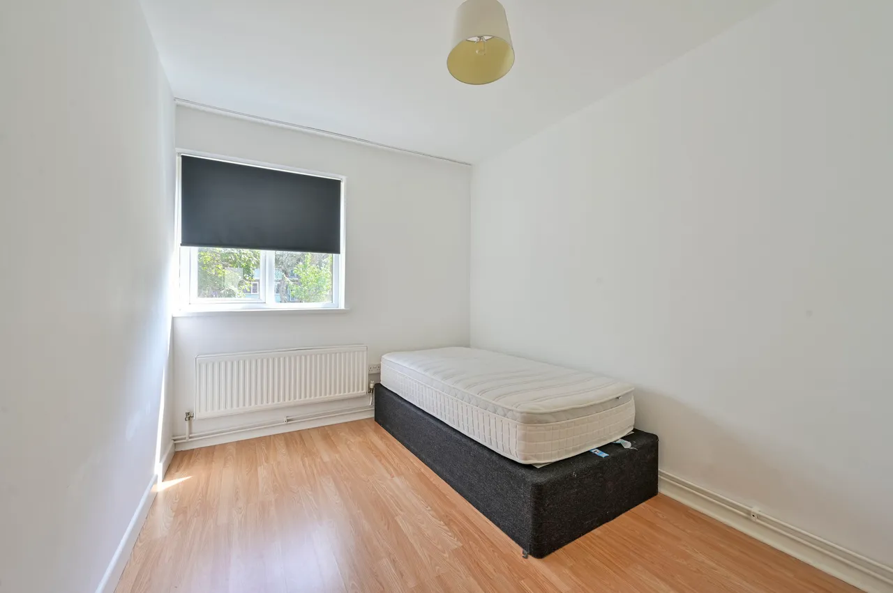 162 Cortis Road, London, photo 6