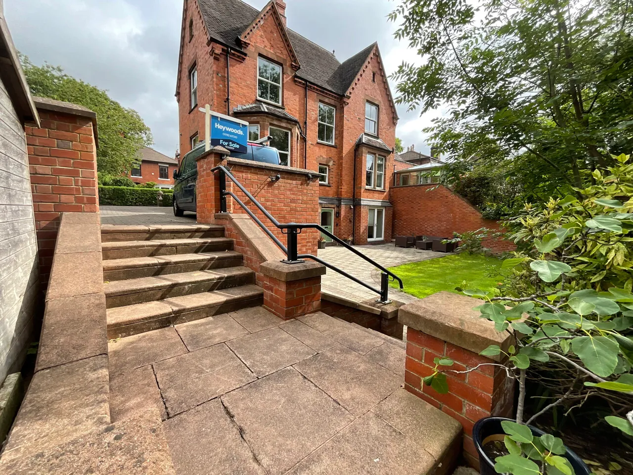 Sidmouth Avenue, Newcastle, ST5, photo 29