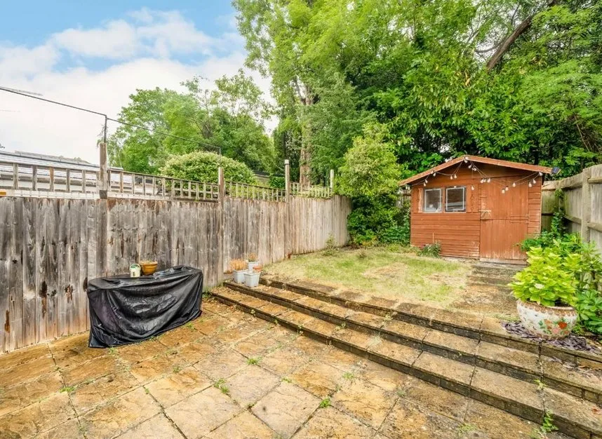 Rickard Close, Hendon, NW4, photo 4