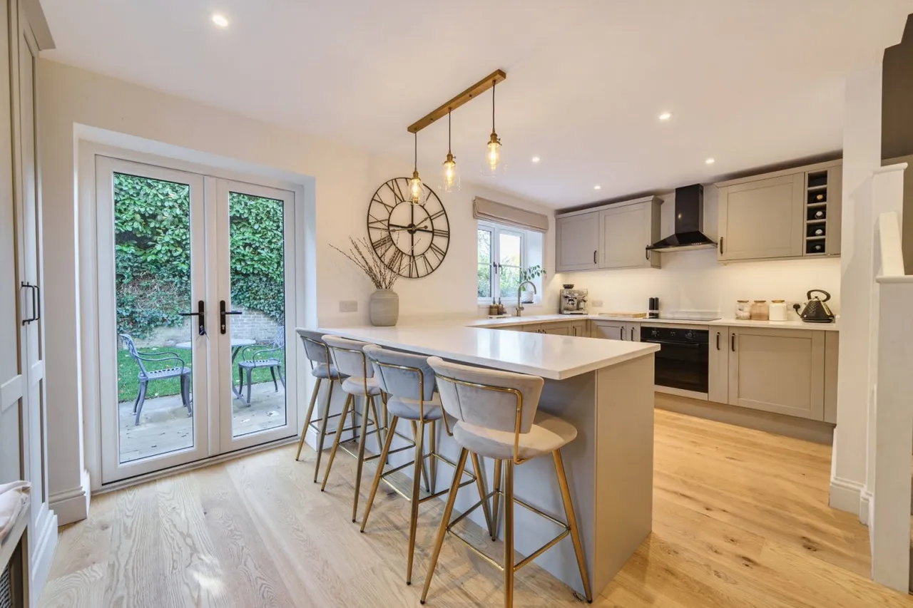 Chilbolton, Stockbridge, SO20, photo 3