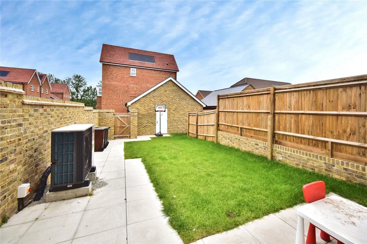 Green Horse Grove, Maidstone, Kent, ME16, photo 22