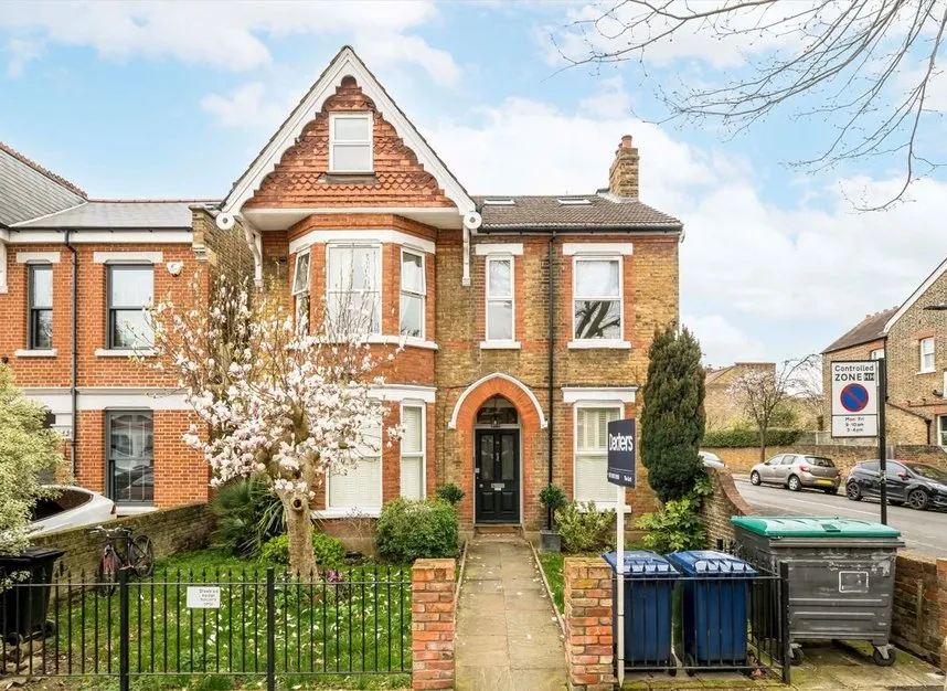 1 bed flat to rent — Denbigh Road, West Ealing, W13
