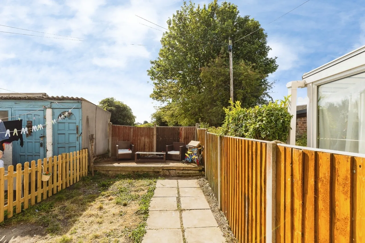 Manley Road, Coedpoeth, LL11, photo 4