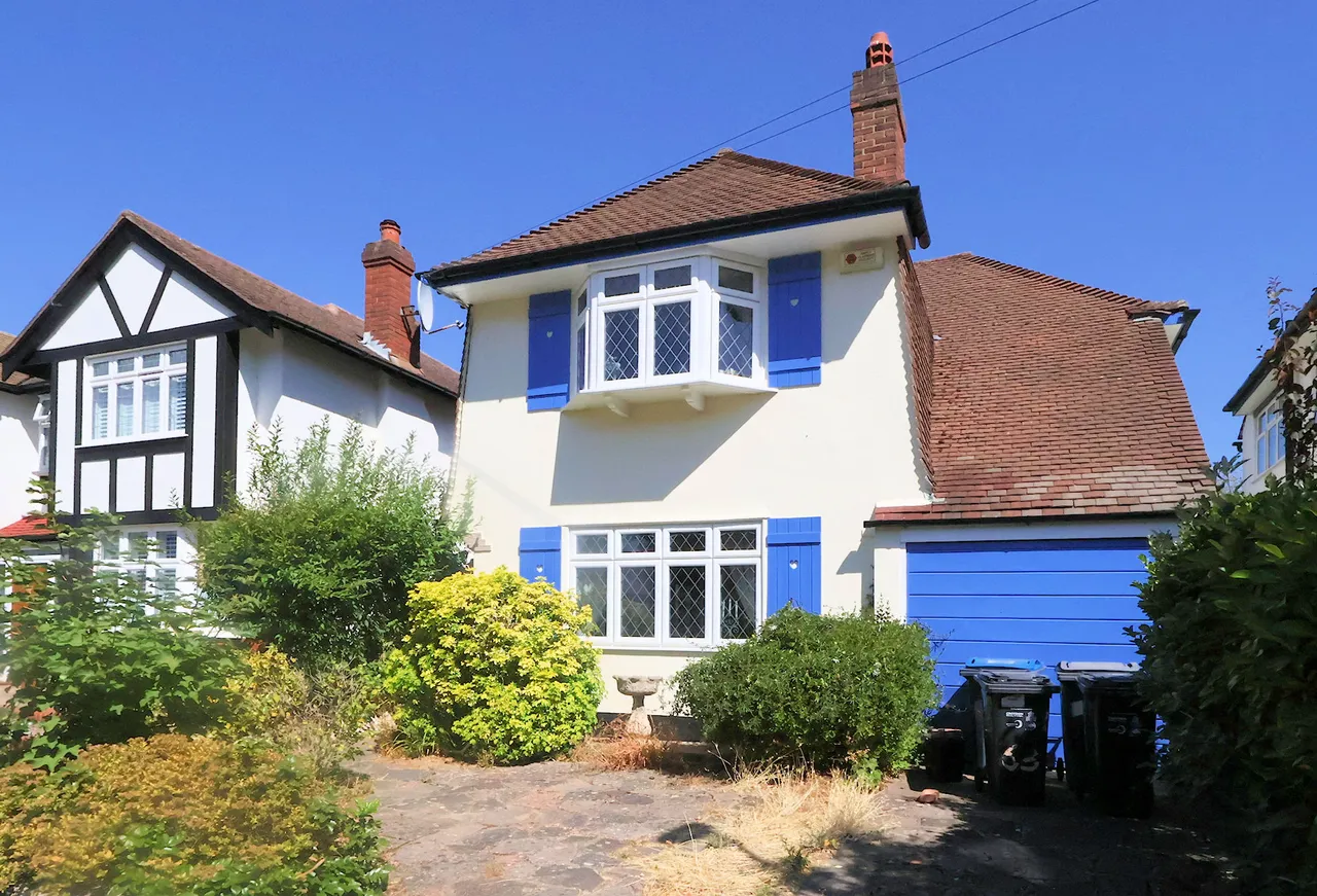 3 bed house for sale — Hartland Way, Croydon, Croydon, CR0 8RJ