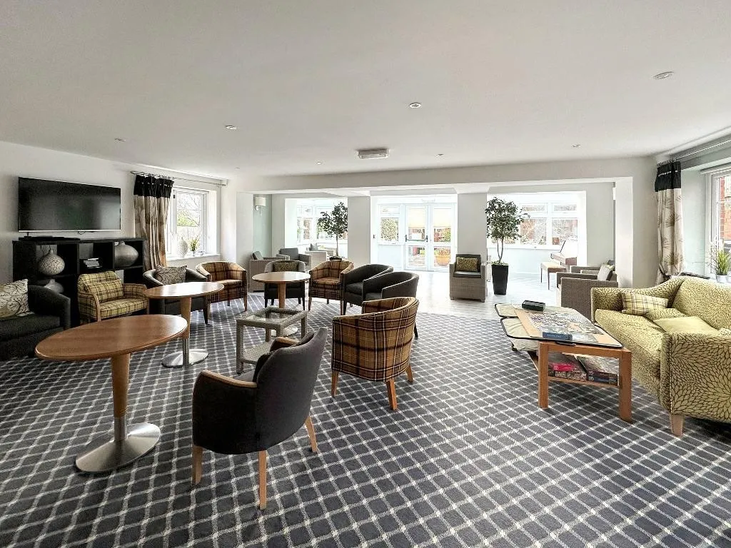 Limpsfield Road, Sanderstead, photo 8