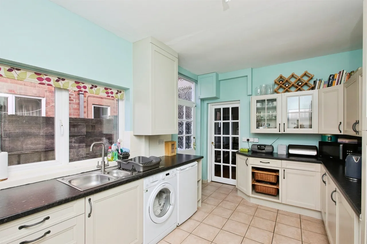 Gordon Street, Burton-On-Trent, DE14, photo 12