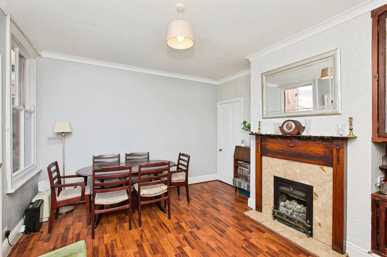 Gordon Street, Burton-On-Trent, DE14, photo 3