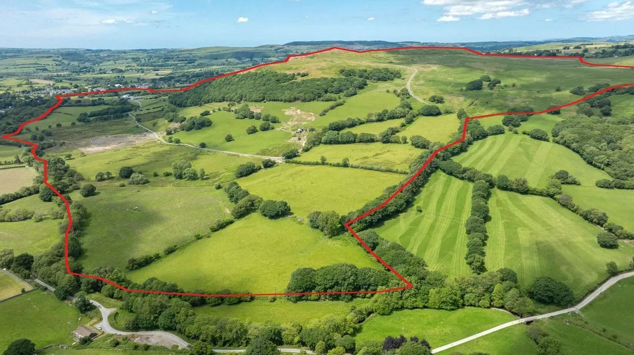 4 bed house for sale — Pontrhydfendigaid, Ystrad Meurig, Near Tregaron, Ceredigion, SY25 6BJ