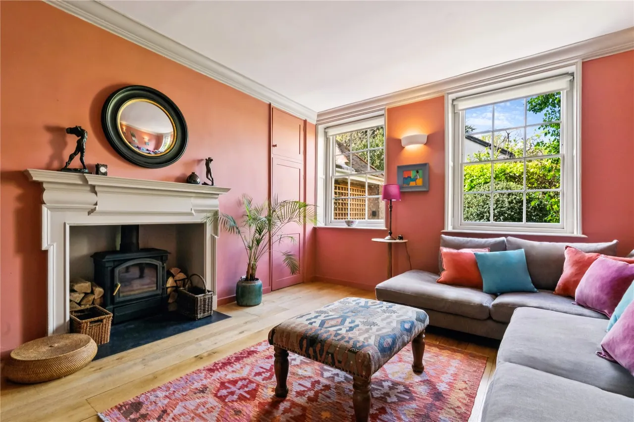 Upper Butts, Brentford, TW8, photo 7