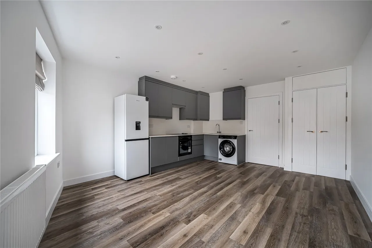 Lower Broadmoor Road, Crowthorne, RG45, photo 9