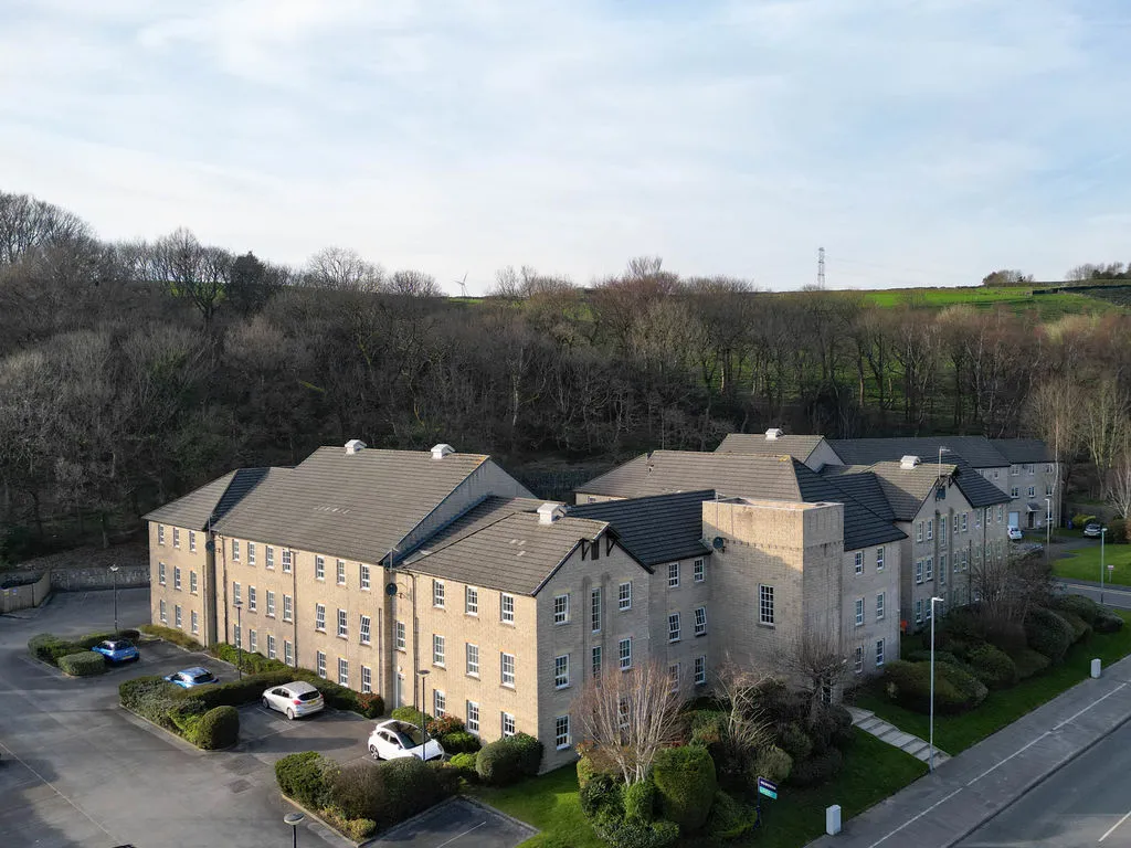 2 bed flat for sale — Gale Close Todmorden Road, Littleborough OL15 9EJ