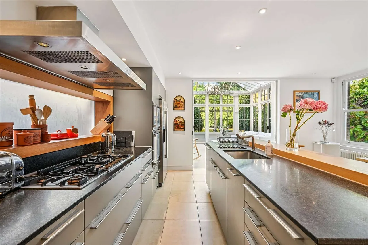 Lancaster Grove, London, NW3 4HB, photo 7