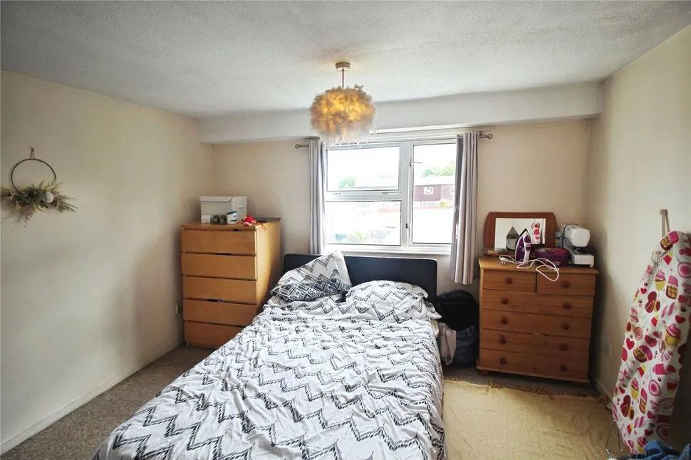 Pilgrims Way, Andover, Hampshire, SP10, photo 8