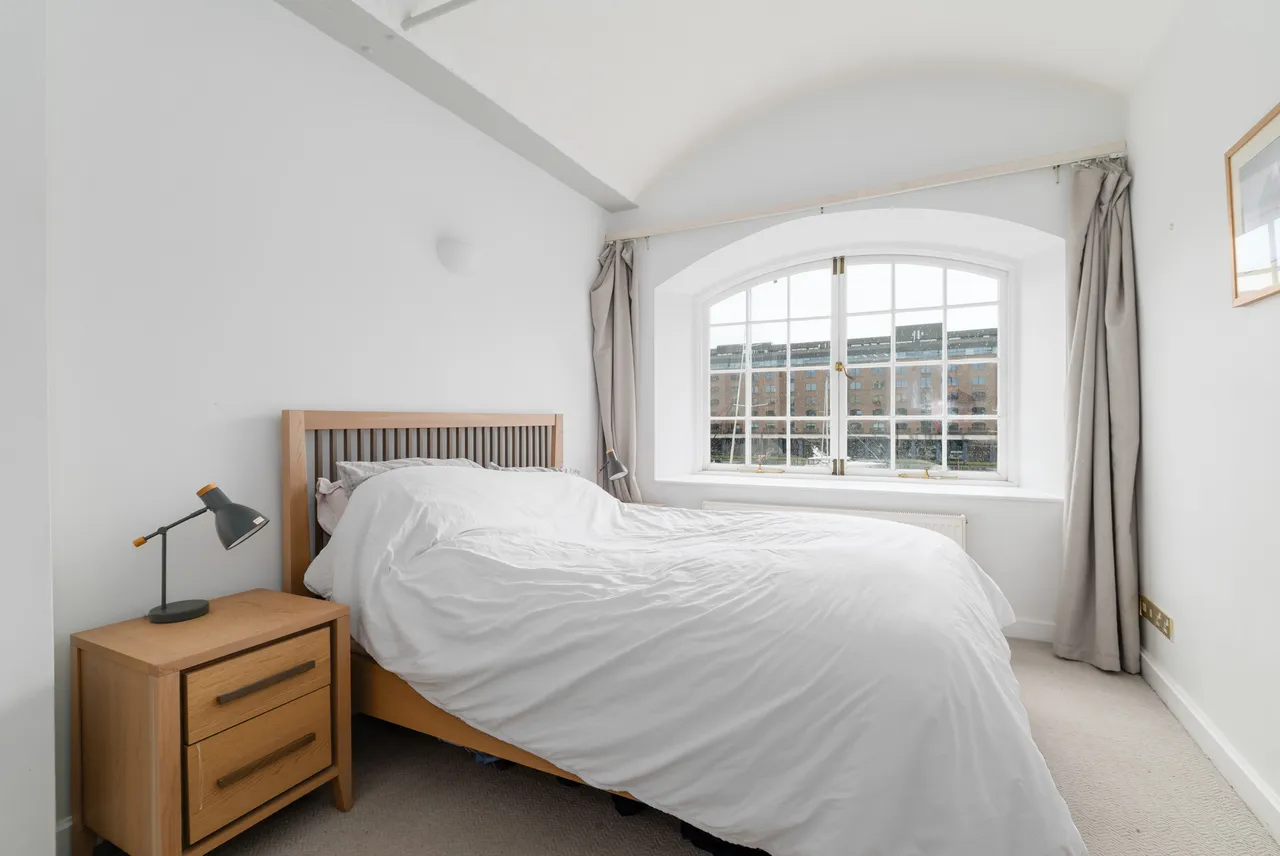 East Smithfield, London, E1W, photo 6