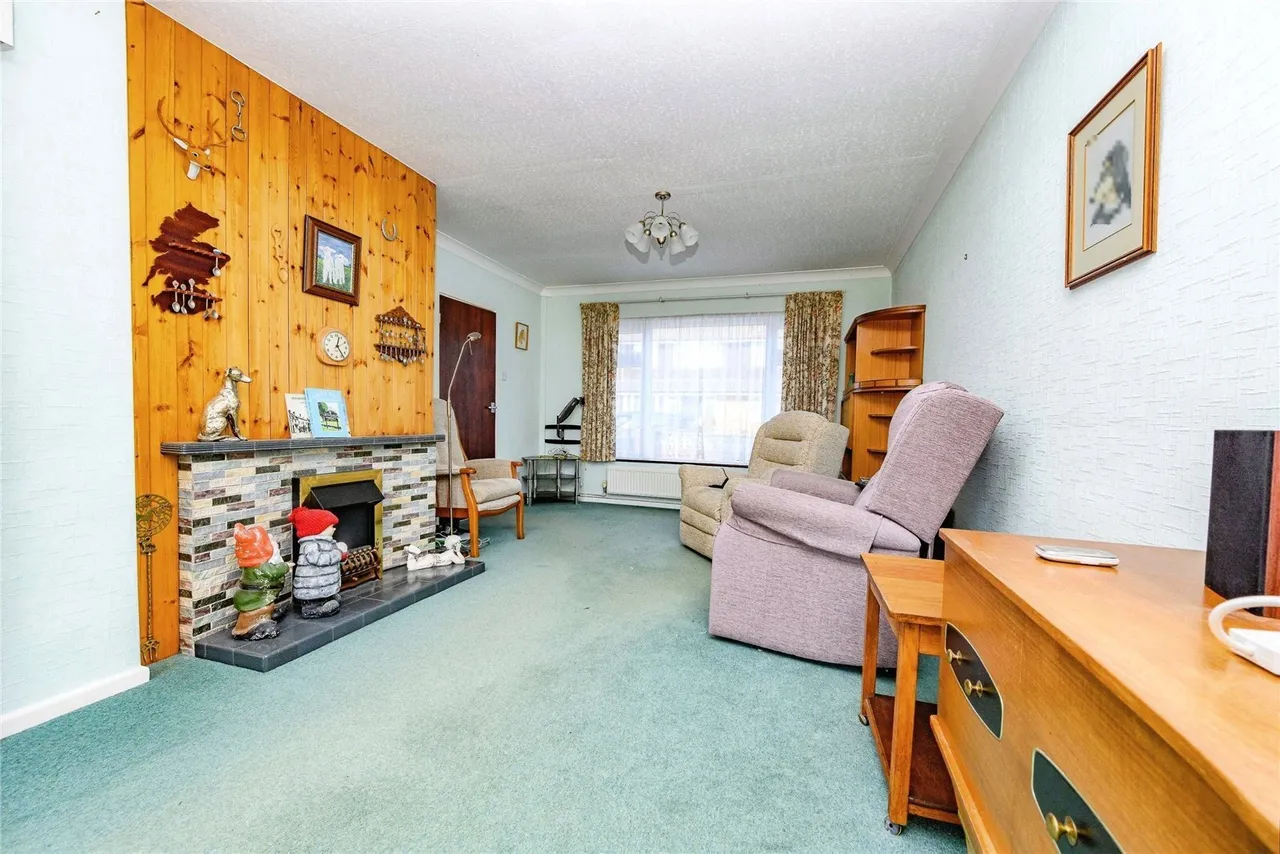 Yew Street, Houghton Regis, LU5, photo 4