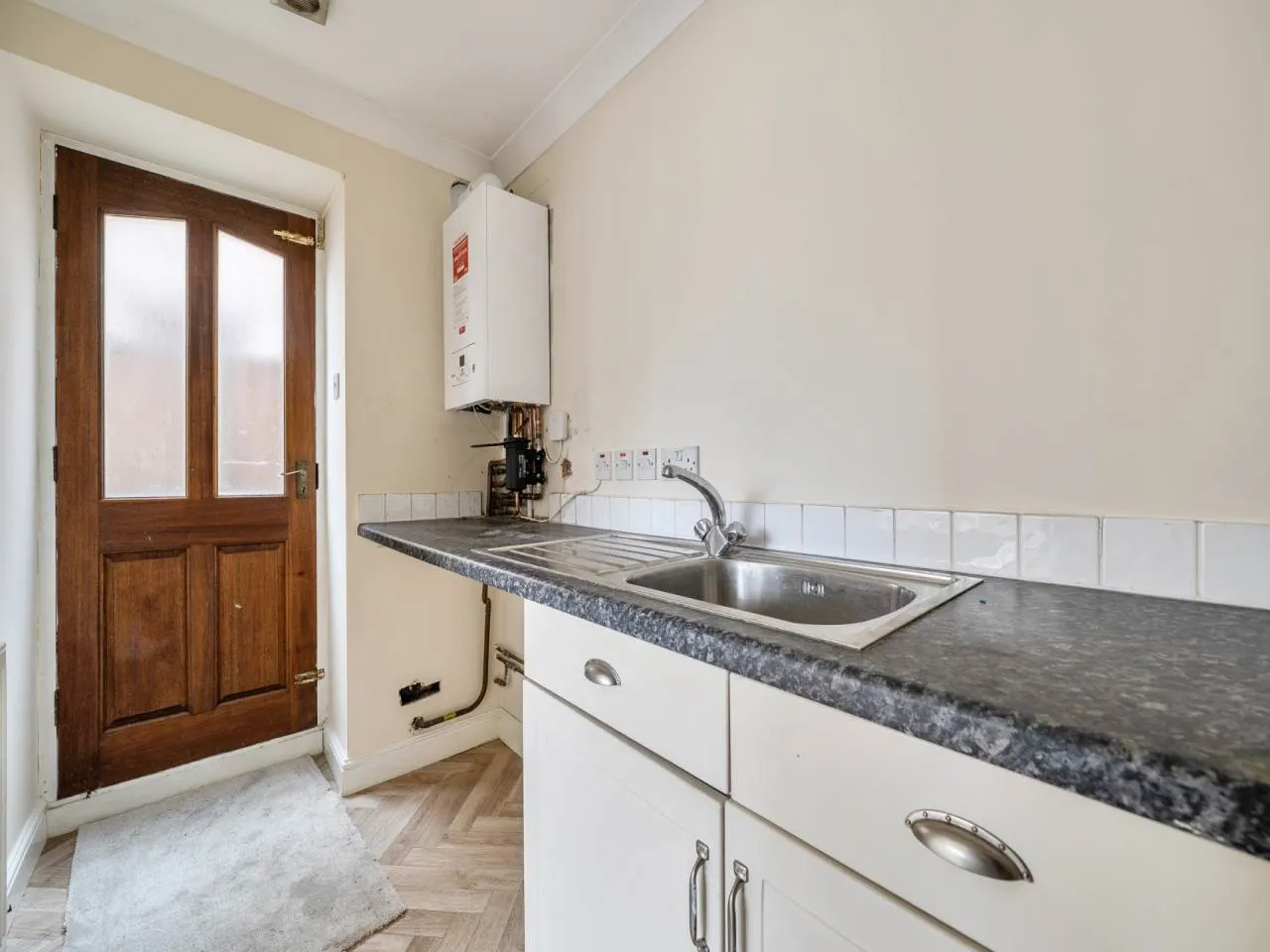 Clifford gardens, Hayes, UB3, photo 7