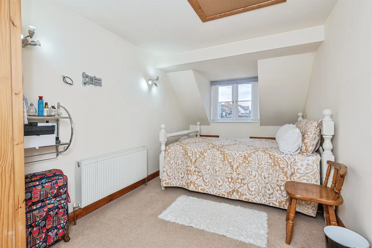 Wherwell Road, Brighouse, photo 10
