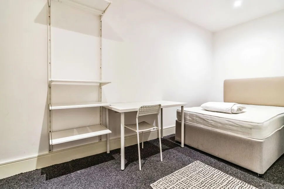 Whitworth Street West, Manchester, Greater Manchester, M1, photo 11