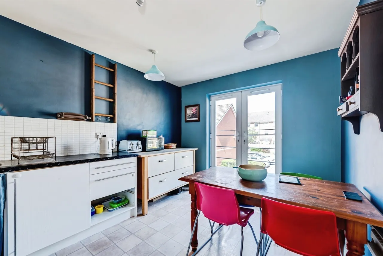 Pasteur Drive, Swindon, SN1, photo 10